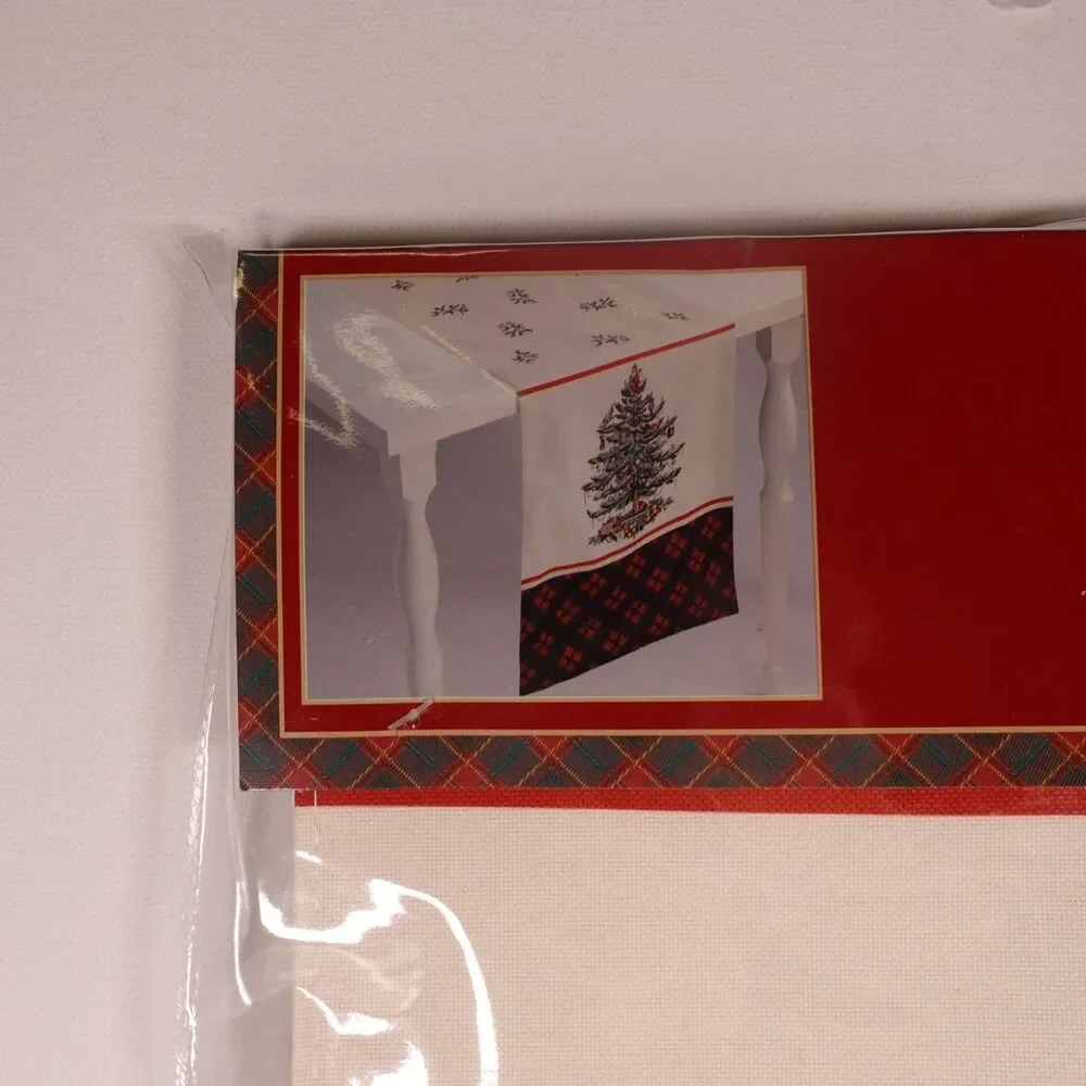 Spode Holiday Christmas Tree Tartan Table Runner 90